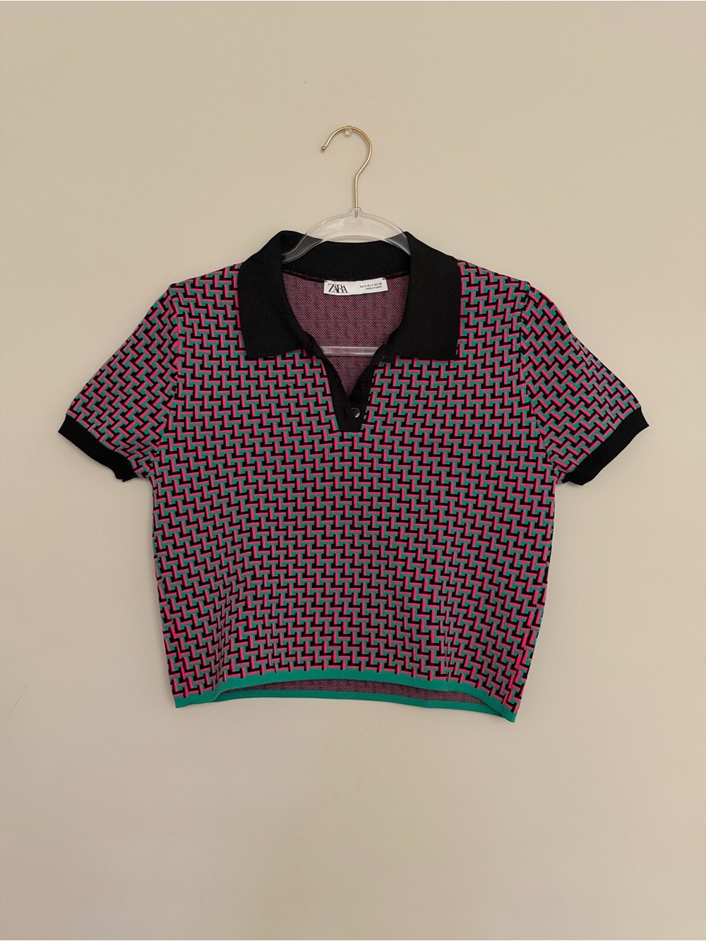 ZARA Pink & Black Cropped Polo with Geometric Pattern